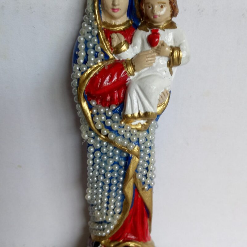 Nossa Senhora do Sagrado Coração com Pérolas